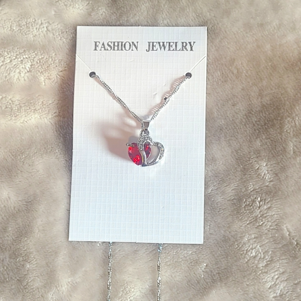 NWT Double heart necklace